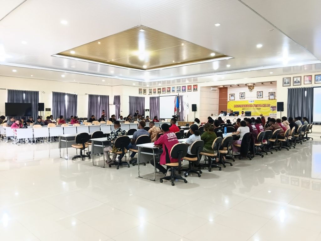 Kompass Membaca Jejak, jejak Menulis arah